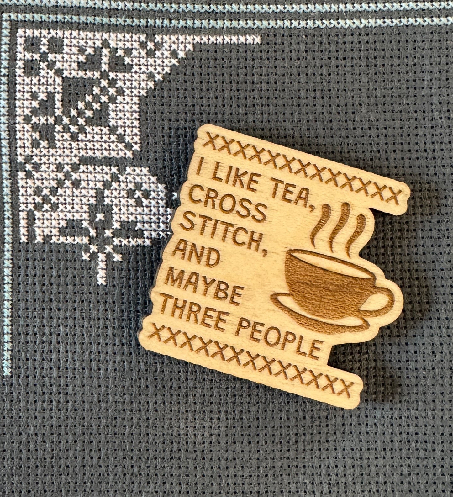 I Love Tea Wooden Magnetic Needle Minder