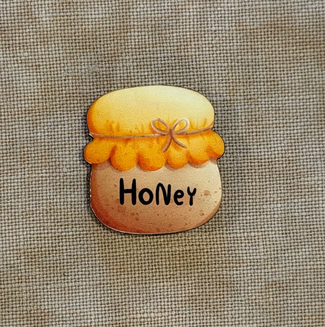 Honey Jar Wooden Magnetic Needle Minder