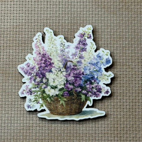 Lilac Basket Wooden Magnetic Needle Minder
