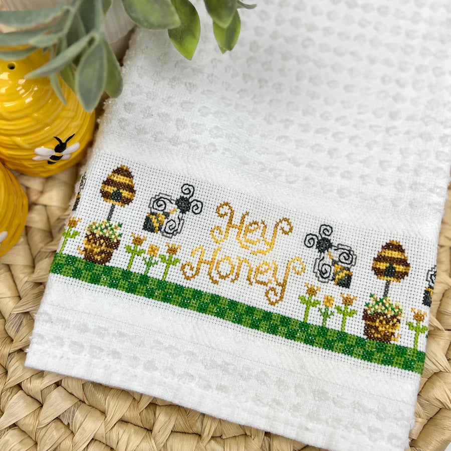 Honey Bee Towel - Dirty Annie's - Cross Stitch Pattern, Needlecraft Patterns, The Crafty Grimalkin - A Cross Stitch Store