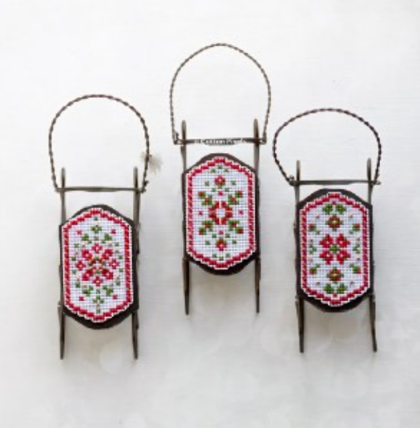 Festive Collection Sleds - Cotton Pixels - Cross Stitch Pattern
