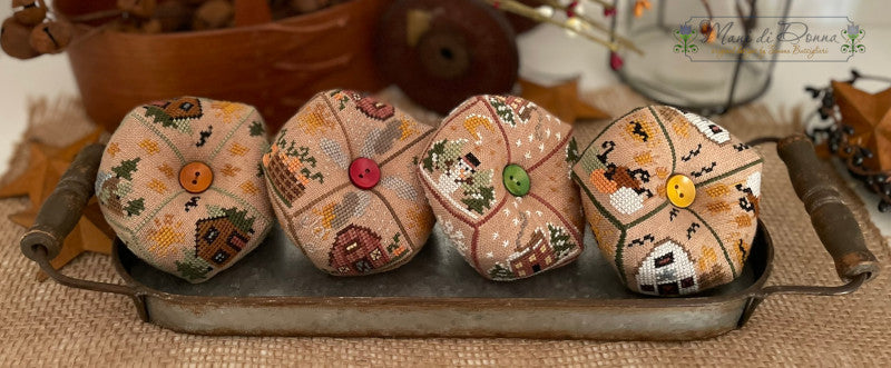 Seasonal Biscornu - Mani di Dona - Cross Stitch Pattern