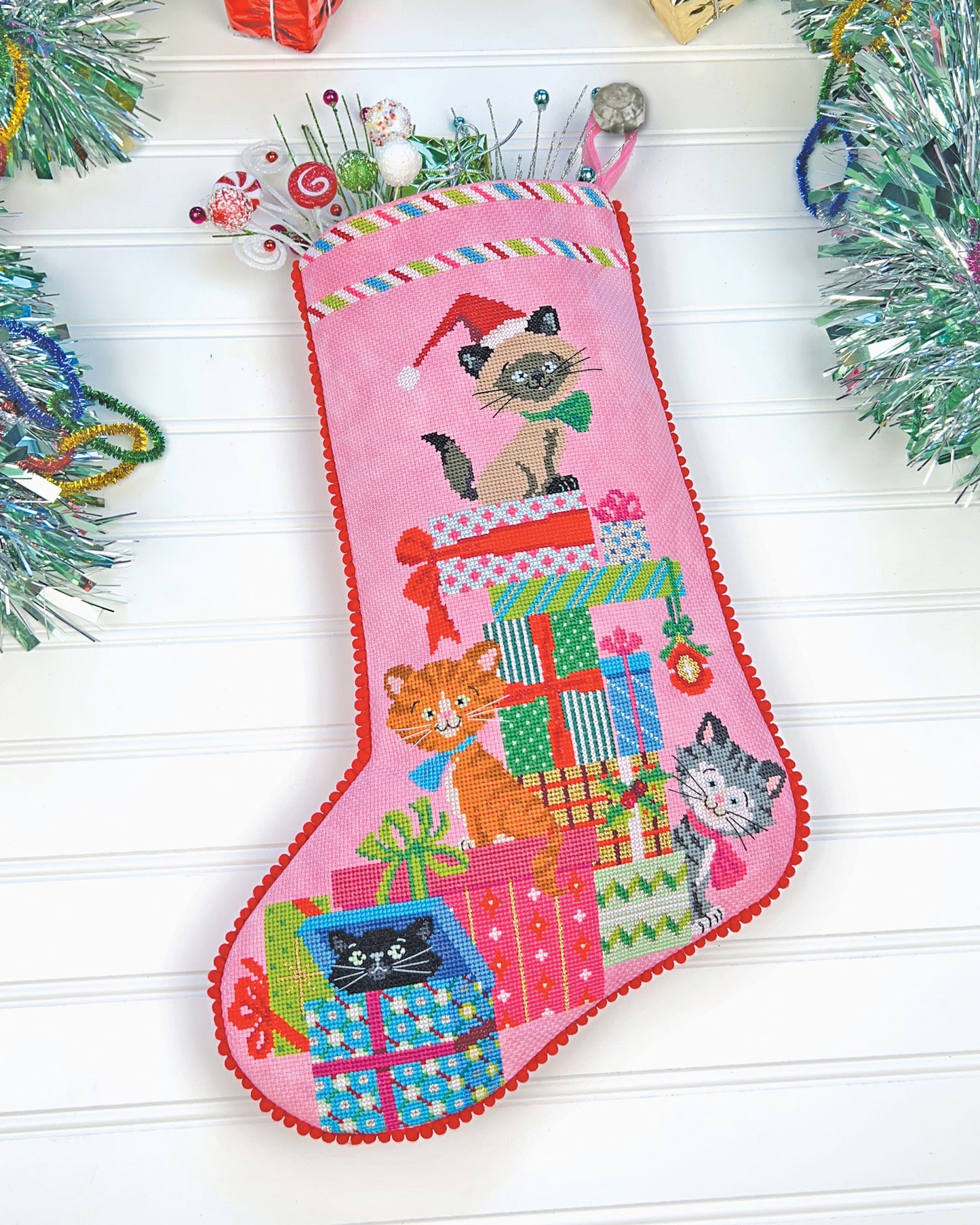 Purrfect Presents - Satsuma Street - Cross Stitch Pattern