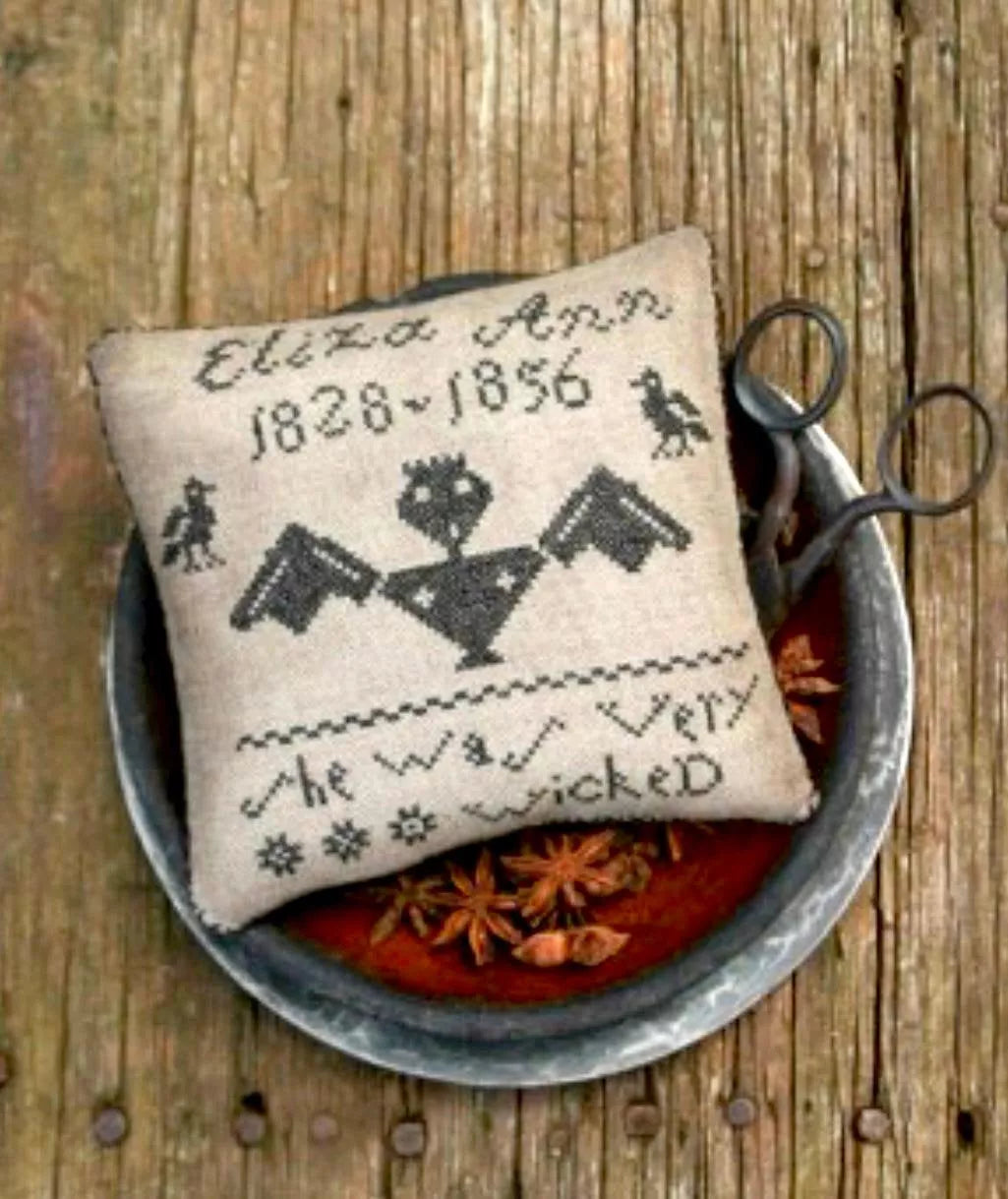 Merry Hallowe'en Pinkeeps Pattern - Stacy Nash Primitives - Cross Stitch Pattern, Needlecraft Patterns, Needlecraft Patterns, The Crafty Grimalkin - A Cross Stitch Store