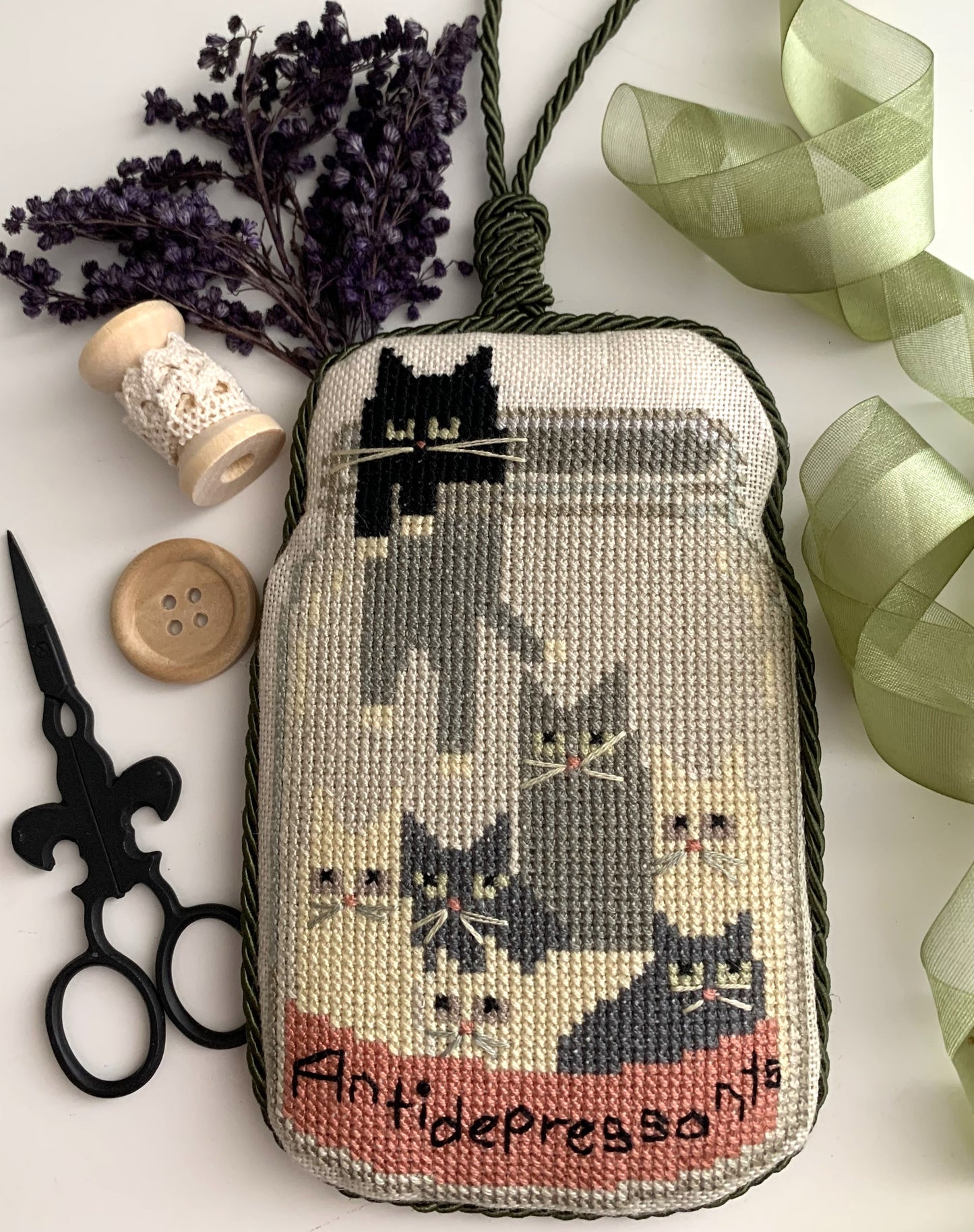 Antidepressants - Twin Peak Primitives - Cross Stitch Pattern