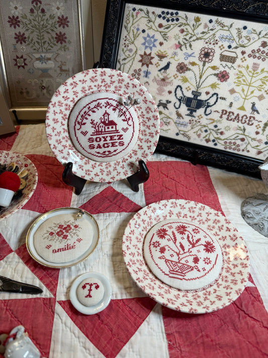 Plate-I-Tudes, Play Nice - Shakespeares Peddler - Cross Stitch Pattern