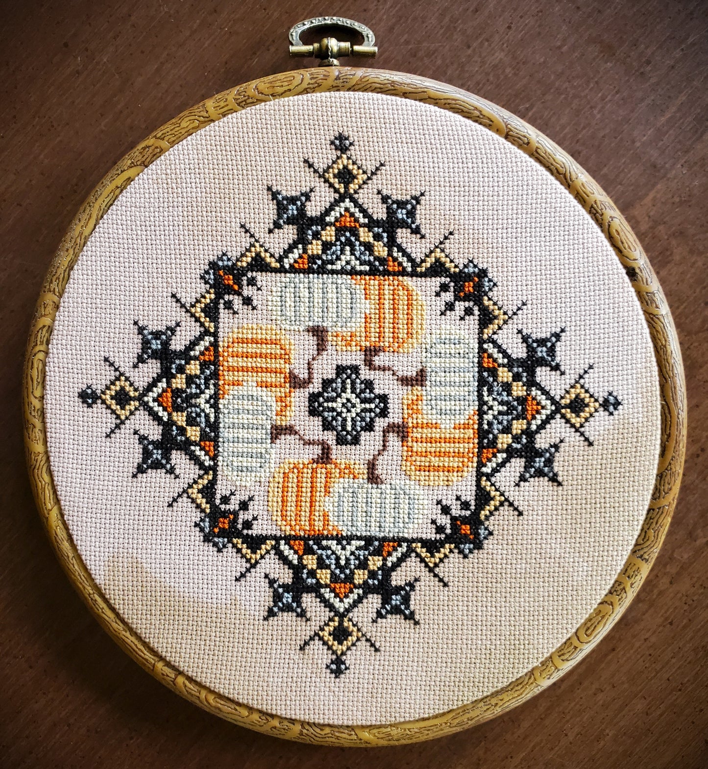 Hey, Pumpkin! - Artsy Housewife - Cross Stitch Pattern
