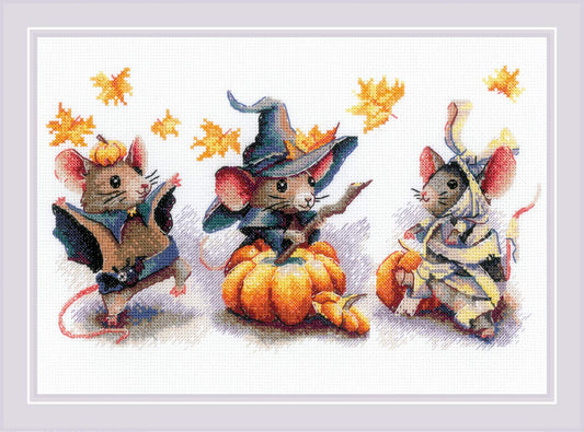 Spooky Mouse Trio - Riolis - Cross Stitch Kit