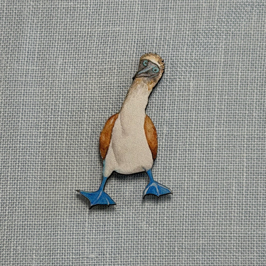 Dancing Blue Footed Booby Wooden Magnetic Needle Minder