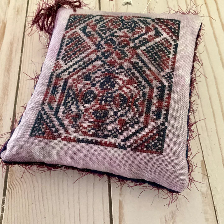 Quaker Spider - Dirty Annie's - Cross Stitch Pattern