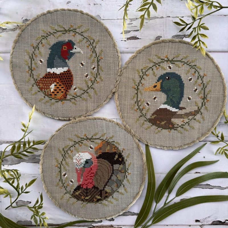 Colorful Birds Trio - Puntini Puntini - Cross Stitch Pattern