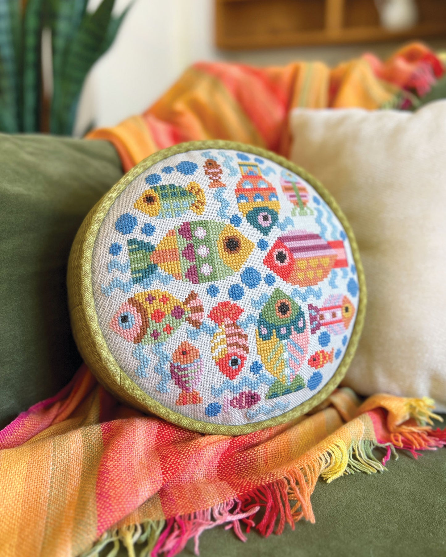 Fish Dish - Satsuma Street - Cross Stitch Pattern