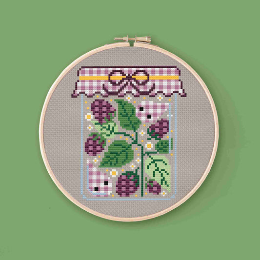 Enchanted Berries 4 - Una Buena Pieza - Cross Stitch Pattern