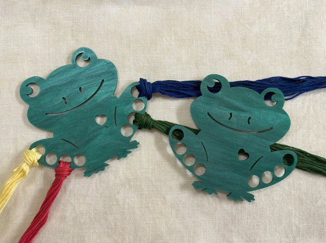 Frog Thread Keep - Willougby Ann, Needlecraft Patterns, The Crafty Grimalkin - A Cross Stitch Store