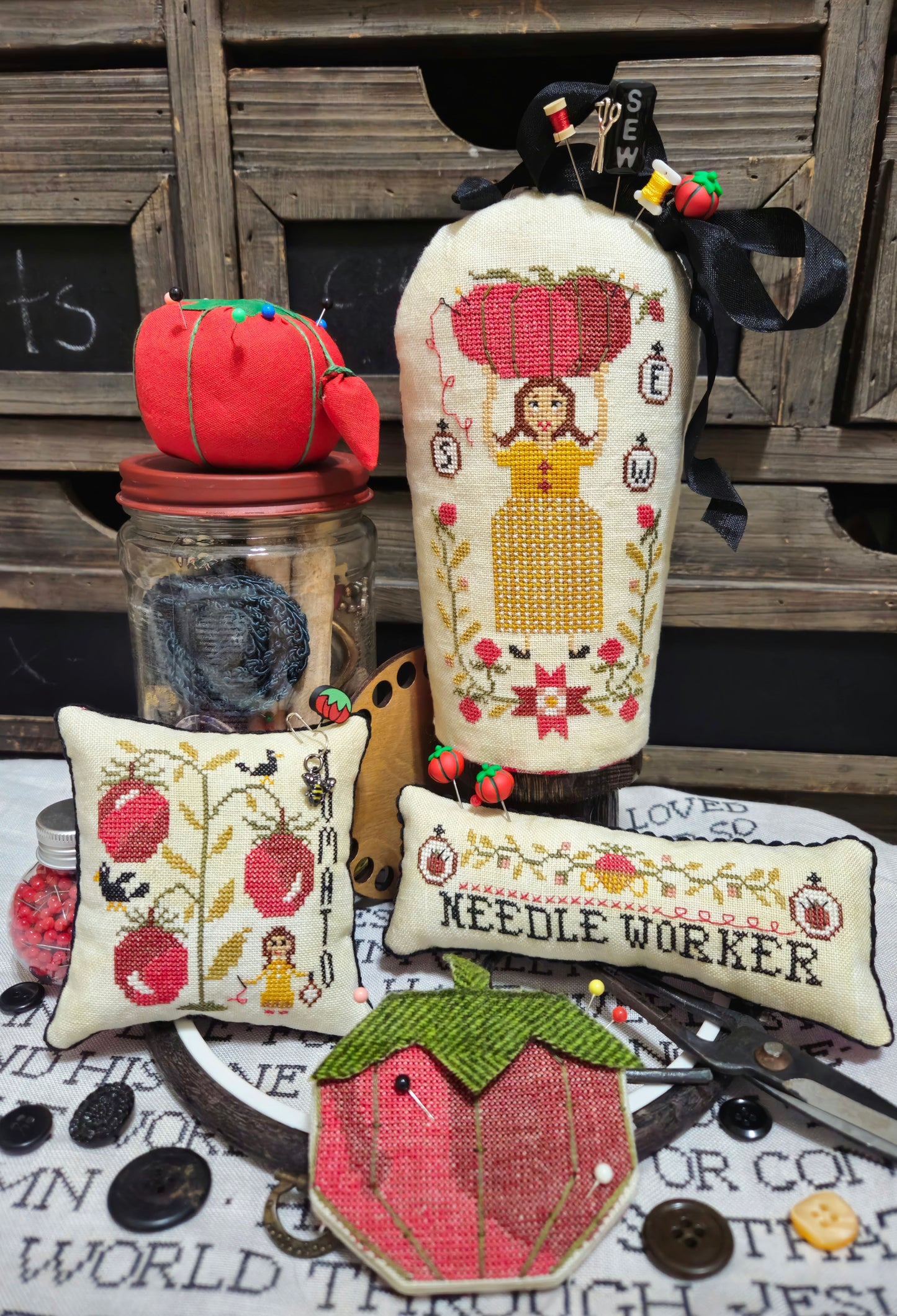 Needle Thieves - Quaint Rose Needle Arts -  Cross Stitch Pattern