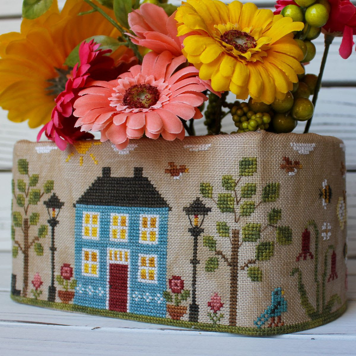 PREORDER Spring in a box - New York Dreamer - Cross Stitch Pattern, Needlecraft Patterns, Needlecraft Patterns, The Crafty Grimalkin - A Cross Stitch Store