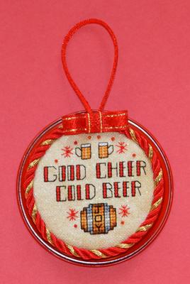 Berry Christmas - Frony Ritter Designs - Cross Stitch Pattern, Needlecraft Patterns, The Crafty Grimalkin - A Cross Stitch Store