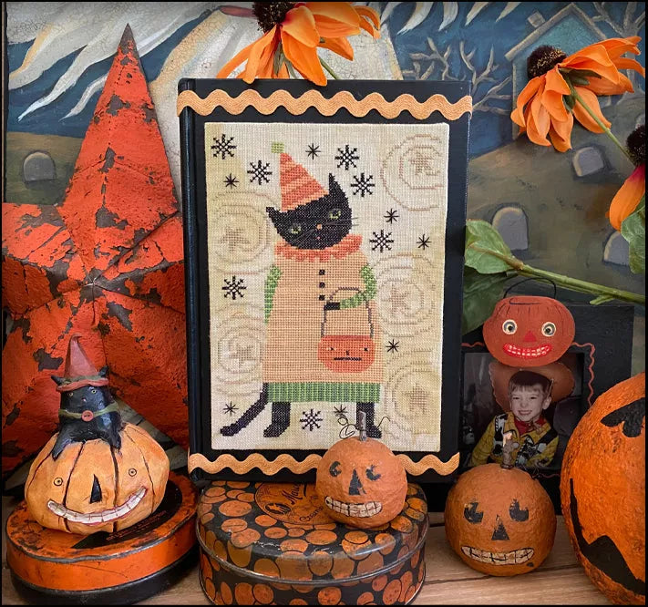 Tabby's Halloween - Teresa Kogut - Cross Stitch Pattern, Needlecraft Patterns, The Crafty Grimalkin - A Cross Stitch Store